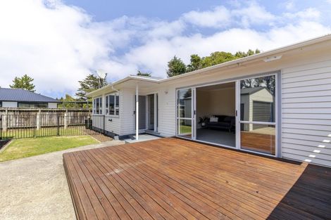 Photo of property in 136a Seaview Road, Westown, New Plymouth, 4310