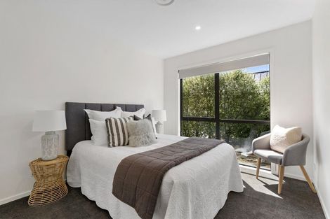 Photo of property in 13 Falconer Rise, Jacks Point, Queenstown, 9371