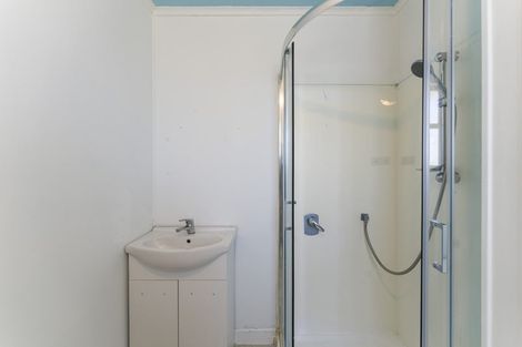 Photo of property in 4/53 Pakuranga Road, Pakuranga, Auckland, 2010