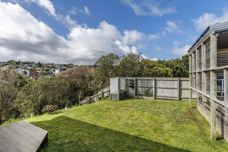 Photo of property in 31 Kapiti Crescent, Titahi Bay, Porirua, 5022