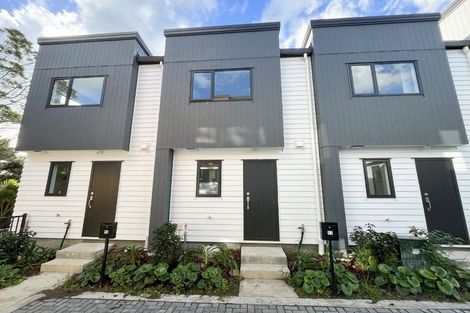 Photo of property in 53 Raupeti Lane, Henderson, Auckland, 0612