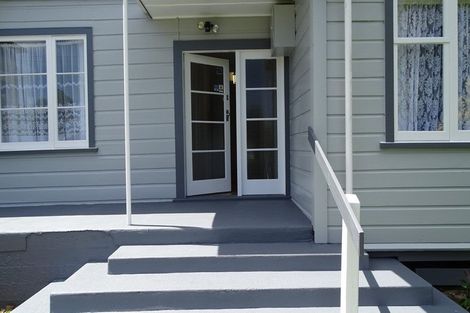 Photo of property in 78 Queen Street West, Levin, 5510