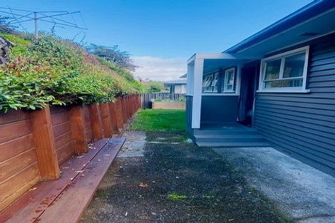 Photo of property in 18 Whakawhiti Street, Marfell, New Plymouth, 4310