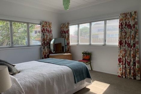 Photo of property in 36 The Esplanade, Westshore, Napier, 4110