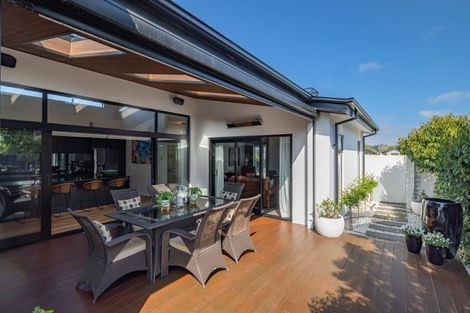 Photo of property in 40 Cameo Grove, Marshland, Christchurch, 8083