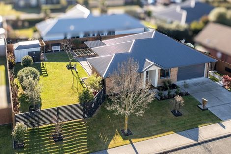 Photo of property in 58 Acacia Avenue, Rangiora, 7400