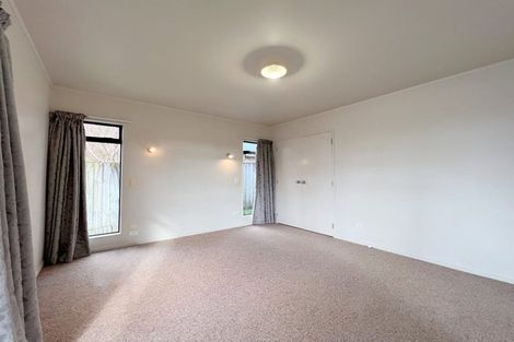 Photo of property in 84b Hillcrest Road, Hillcrest, Hamilton, 3216