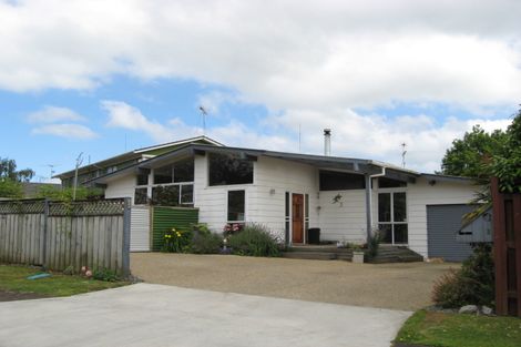 Photo of property in 3 Ashby Place, Pukekohe, 2120