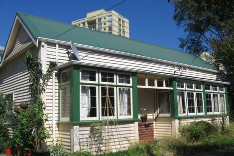 Photo of property in 2b Staunton Avenue, Mount Cook, Wellington, 6011