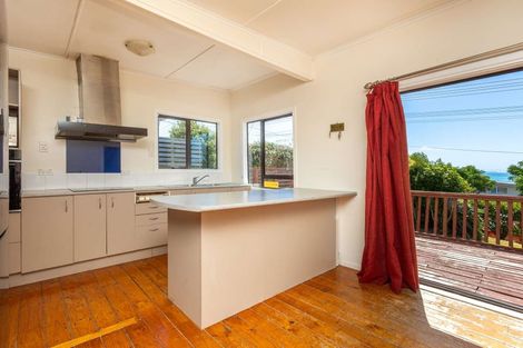 Photo of property in 65 Brightside Road, Stanmore Bay, Whangaparaoa, 0932
