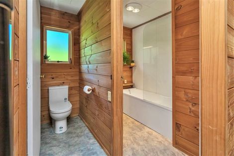 Photo of property in 124b Western Hills Drive, Kensington, Whangarei, 0112