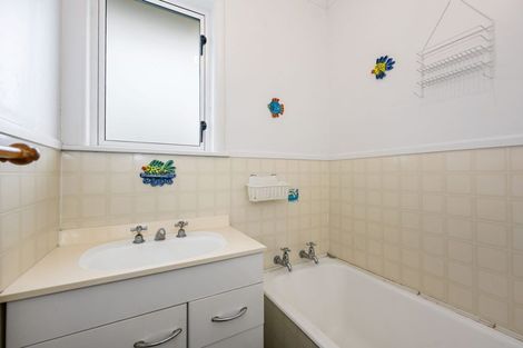 Photo of property in 38 Enderley Avenue, Enderley, Hamilton, 3214