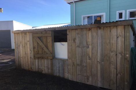 Photo of property in 17 Aubrey Street, Waitara, 4320