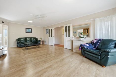 Photo of property in 23 Millington Place, Huntington Park, Auckland, 2013