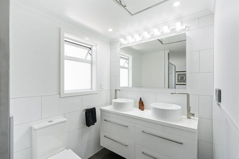 Photo of property in 218a Cambridge Street, Levin, 5510