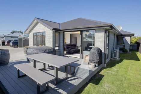 Photo of property in 68 Park Street, Winton, 9720