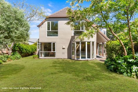 Photo of property in 11 Brockhall Lane, Avonhead, Christchurch, 8042