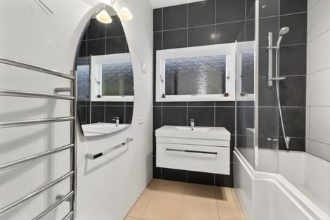 Photo of property in 32 Trafalgar Street, Waiwhetu, Lower Hutt, 5010