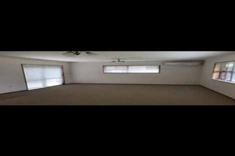 Photo of property in 11a Montgomery Terrace, Hokowhitu, Palmerston North, 4410