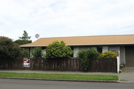 Photo of property in 2/2 Takapu Place, Bromley, Christchurch, 8062