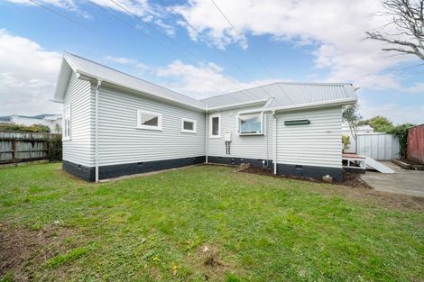 Photo of property in 10 Elizabeth Avenue, Heretaunga, Upper Hutt, 5018