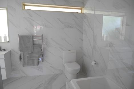 Photo of property in 1/3 Centaurus Road, Cashmere, Christchurch, 8022