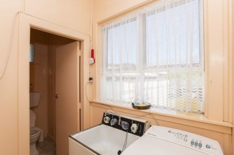 Photo of property in 19 Endcliffe Road, Kaiti, Gisborne, 4010