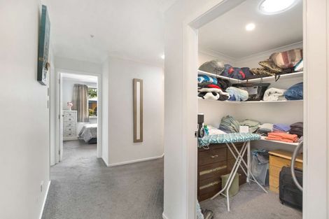 Photo of property in 15 Serenity Crescent, Kelvin Grove, Palmerston North, 4414