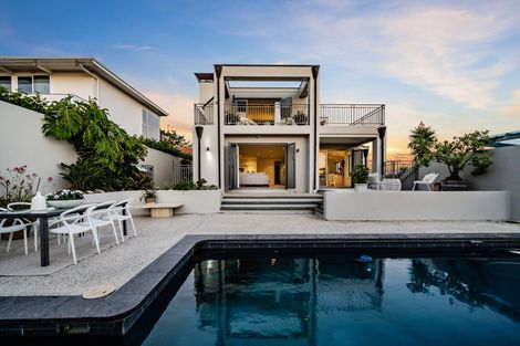 Photo of property in 8a The Rise, Saint Heliers, Auckland, 1071