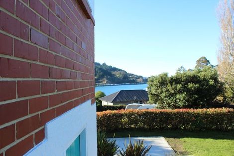 Photo of property in 12 Fraser Street, Roseneath, Port Chalmers, 9023