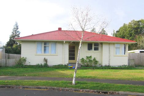 Photo of property in 12 Allenby Street, Bader, Hamilton, 3206