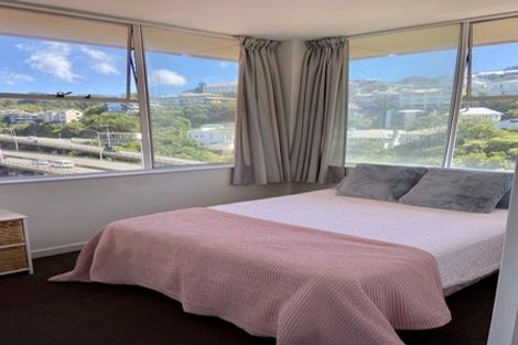 Photo of property in Terrace Tower Apartments, 7e/126 The Terrace, Wellington Central, Wellington, 6011