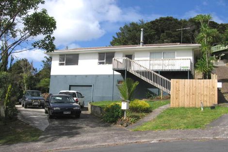 Photo of property in 4 Vari Place, Bayview, Auckland, 0629