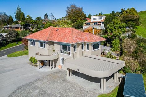 Photo of property in 10 Matipo Avenue, Pomare, Rotorua, 3015