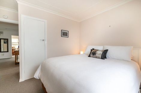 Photo of property in 141 Macandrew Road, South Dunedin, Dunedin, 9012