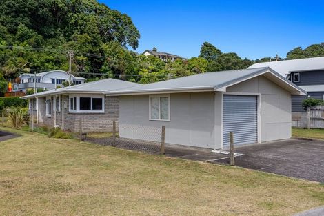 Photo of property in 195 Pohutukawa Avenue, Ohope, 3121