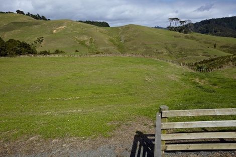 Photo of property in 70 Haul Road, Tahekeroa, Kaukapakapa, 0873