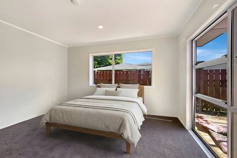 Photo of property in 1/20 Tamaki Bay Drive, Pakuranga, Auckland, 2010