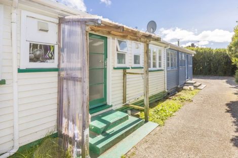 Photo of property in 2/5 Totara Street, Trentham, Upper Hutt, 5018