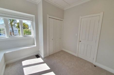 Photo of property in 8 Bungalow Avenue, Point Chevalier, Auckland, 1022