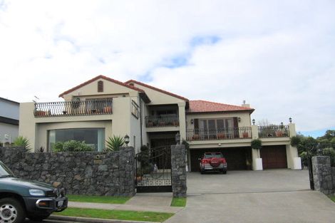 Photo of property in 22 Drumquin Rise, Dannemora, Auckland, 2016