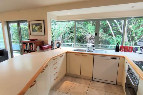 Photo of property in 2/27b Balmain Road, Birkenhead, Auckland, 0626