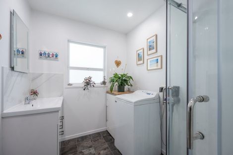 Photo of property in 141 Parkers Road, Tahunanui, Nelson, 7011