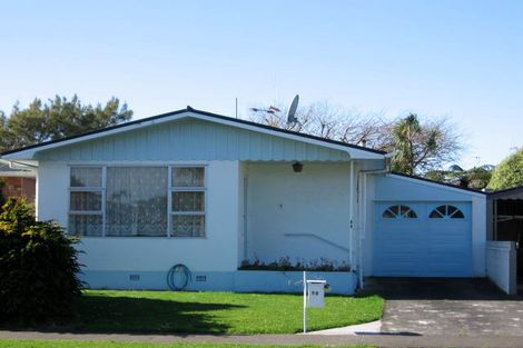 Photo of property in 89 Wikiriwhi Crescent, Awapuni, Palmerston North, 4412