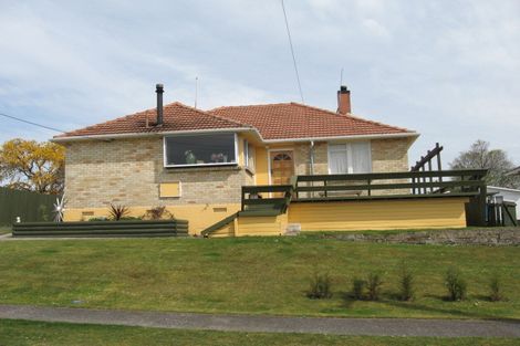 Photo of property in 4 Knight Place, Pomare, Rotorua, 3015