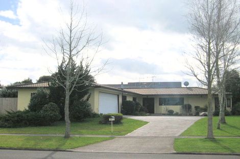 Photo of property in 90 Endeavour Avenue, Flagstaff, Hamilton, 3210