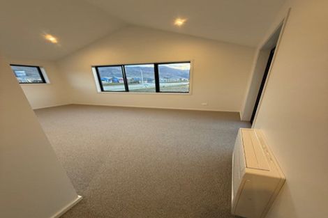 Photo of property in 31 Packer Road, Wanaka, 9382