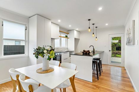 Photo of property in 2 Windsor Street, Solway, Masterton, 5810