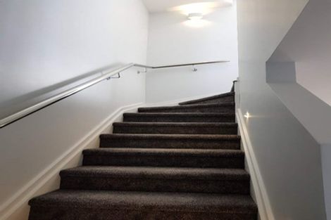 Photo of property in 87 Bordeaux Parade, Te Atatu South, Auckland, 0610