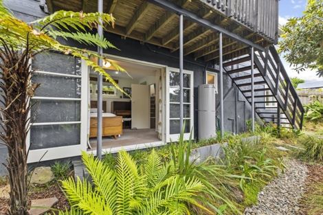 Photo of property in 2/24 Shetland Street, Glen Eden, Auckland, 0602